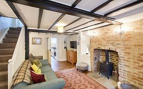 Host & Stay - Willow Cottage